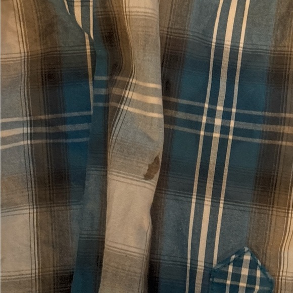 Hollister Pearl Button Down Shirt Blue and White with flaw Size Large - Picture 4 of 4